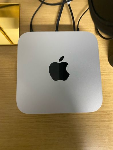 Apple Mac Studio 2022 M1 Max Chip