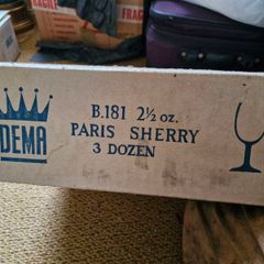 Box of brand new 1950s sherry glass, 36 in total.