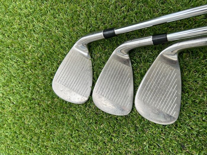 Full set of left handed golf clubs