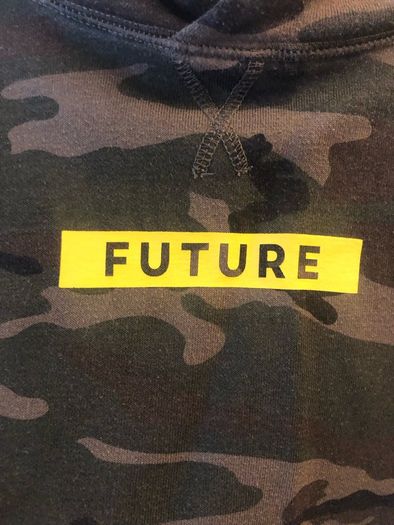 Army hoody (age 6-7)