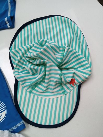 Boys Swimming Costume Age 4-5 years including Swim Hat