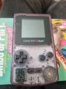 gameboy colour in perfect working order has different battery cover