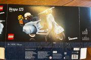 Lego Vespa 125 10298