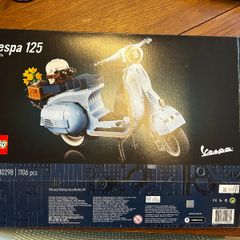 Lego Vespa 125 10298