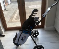 Golf clubs