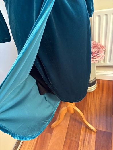 Rowen Avenue Teal Velvet like Wrap style Dress - Size S