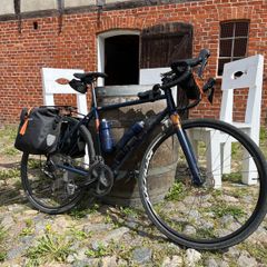 Ribble CGR 725 Steel Road bike