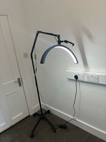 Half Moon LED Task Light