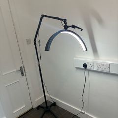 Half Moon LED Task Light
