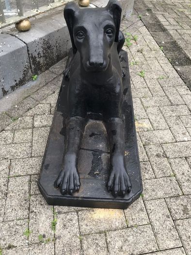 Pair of cast iron dog statues