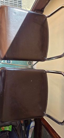 2 x Low Back Bar Stools/Chairs