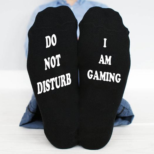 Do not disturb me i'm gaming mens socks