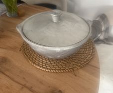 Bukhari pot