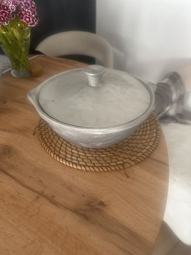 Bukhari pot