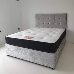 Double bed with headboard