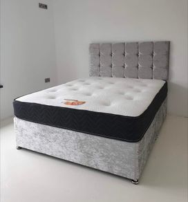 Double bed with headboard