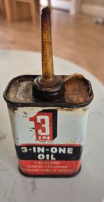 Vintage 3-in-1 oil can