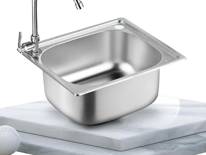 Small Kitchen Sink, Single Bowl Stainless Steel Sink for Undermount and Flushmount Intallation Reversible Drainer with Waste Pipes Clips (Color : Silver, Size : A(37x32cm)