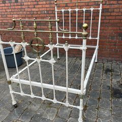 antique bed