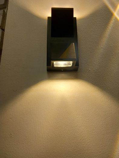 Black decorative wall light 6w