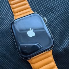 Apple Watch Stainless Steel Series 5 - 44mm - LTE & GPS