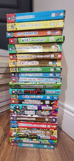 Tom Gates Books X 22