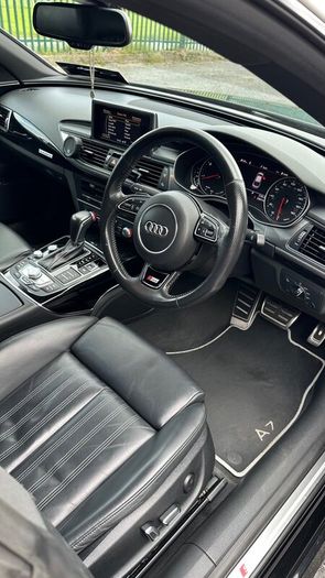 Audi A7 3.0l Quattro 272hp S-line Black Edition
