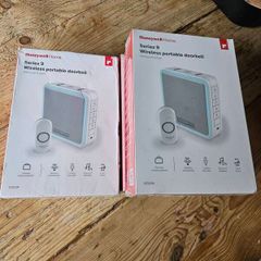 Honeywell Home DC915N 200 m 9 Series LED Doorbell