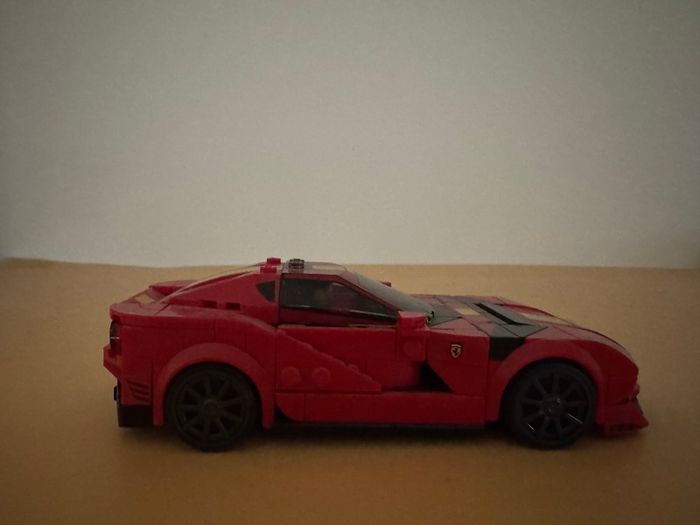 Lego Speed Champions 76914 Ferrari 812 Competizione (Built)