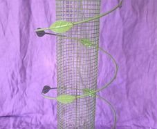 Bird feeder