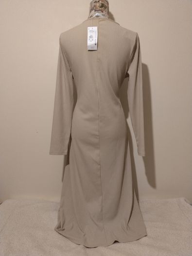 Beautiful Dress, New With Tags
