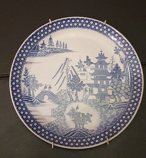 Spode Danbury Mint Decorative Plate