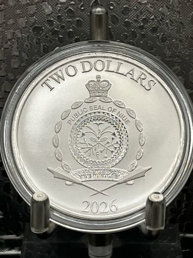 1oz Fine 999 Silver Bullion Star Wars Darth Vader 2026 plus 1 figurine.
