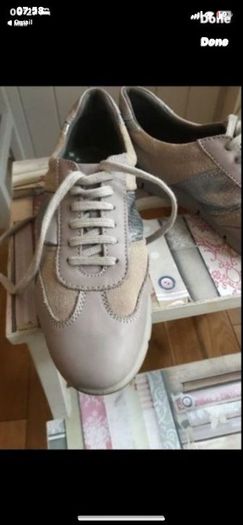 Soft leather size 7