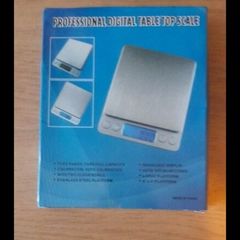 Digital Scales  0.1 - 3000gm