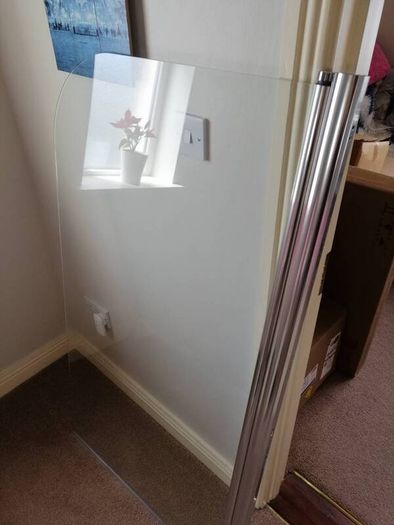 Bath screen