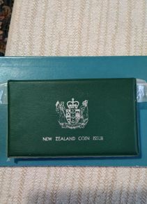 New  Zealand   Proof Set Coin