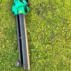 Ferrex Leaf Blower (Vacuum also but bag is damaged)