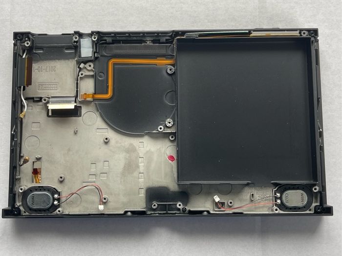 Nintendo Switch LCD Replacement With New Back Shell