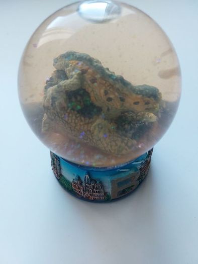 Barcelona Globe