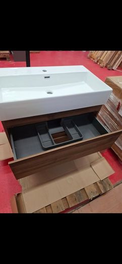 Incline visobath 800 unit and basin ex display