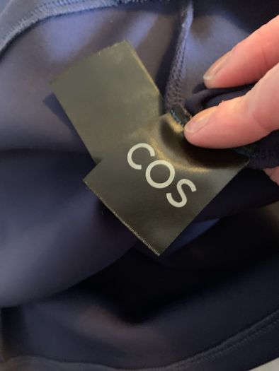 Cos 'cape'  top