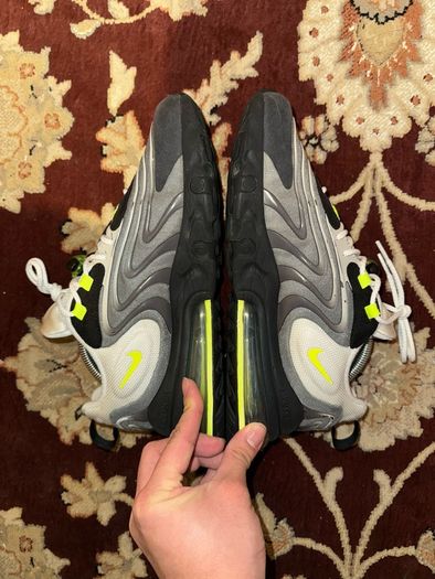 Nike Air Max 270 React Eng Neon CW2623-001