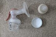 Manual Breast Pump with Bottle + Colostrum Collection Kit