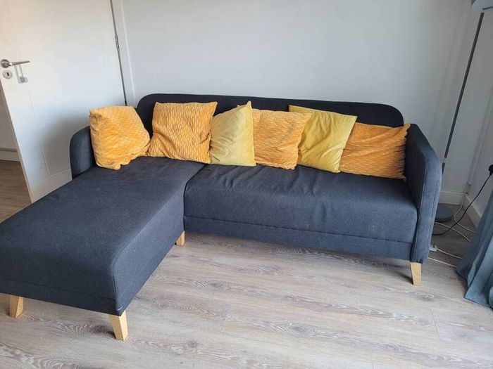 Small sofa with Chaise