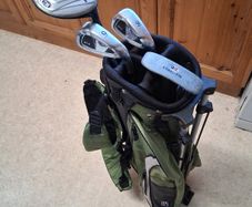 Golf Clubs. US Kids Golf Set For Right Handed 9 To 10 Year Old.Collect In Dublin Or Receive Via Post. .