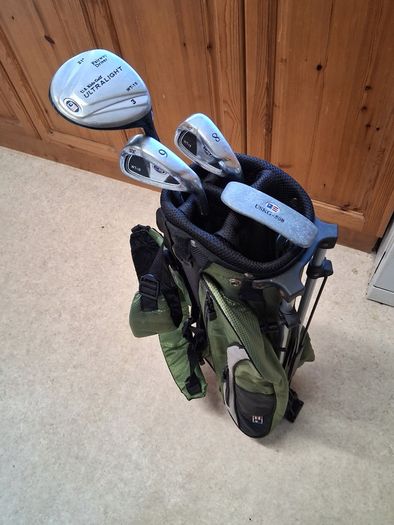 Golf Clubs. US Kids Golf Set For Right Handed 9 To 10 Year Old.Collect In Dublin Or Receive Via Post. .