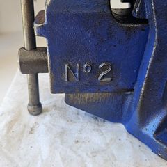 Record no 2 engineering vice