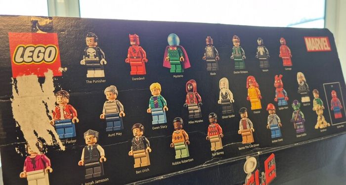 Lego 76178 Daily Bugle, box, all figures,