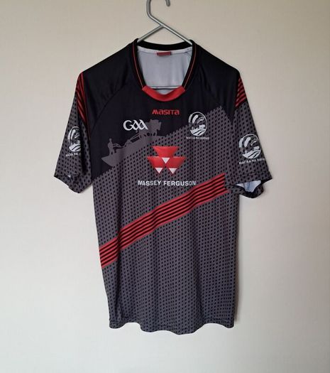 The national plowing championship jersey Size xl ptp 24" in excellent condition